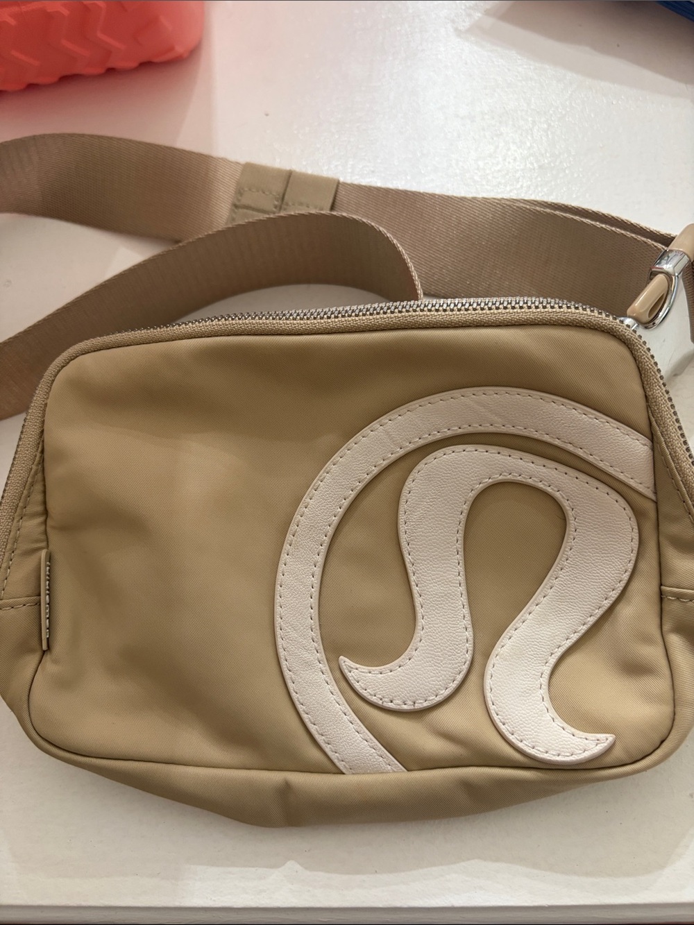 Lululemon everywhere belt bag 1L